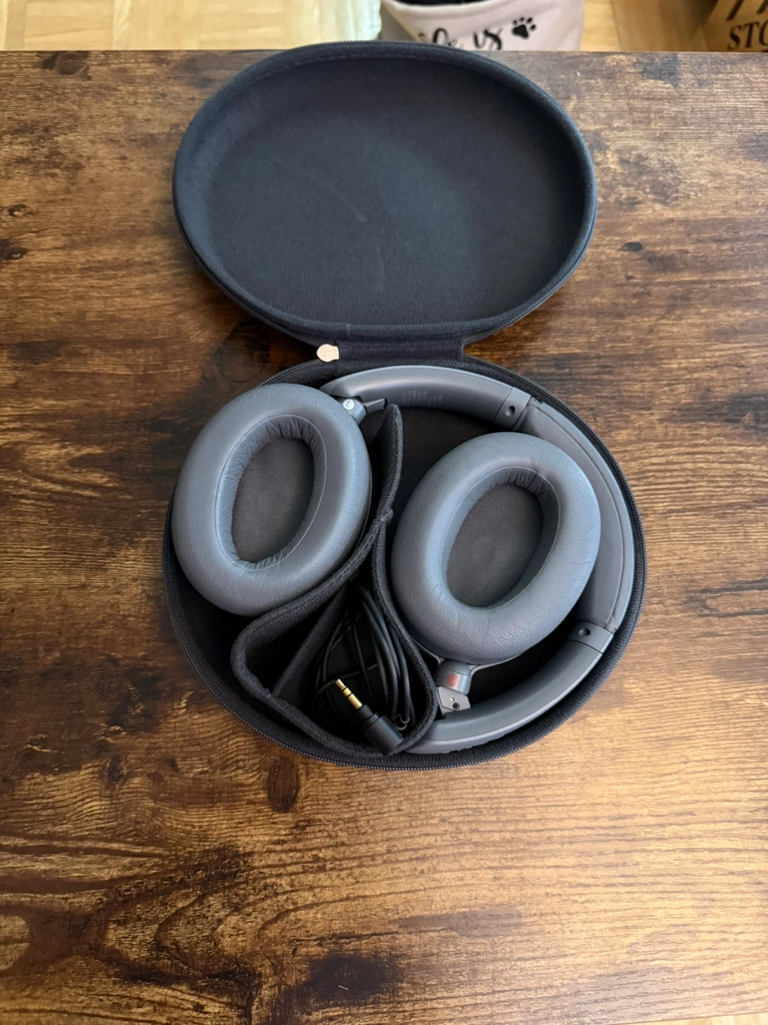 Sony WH-XB910N (Read Description)