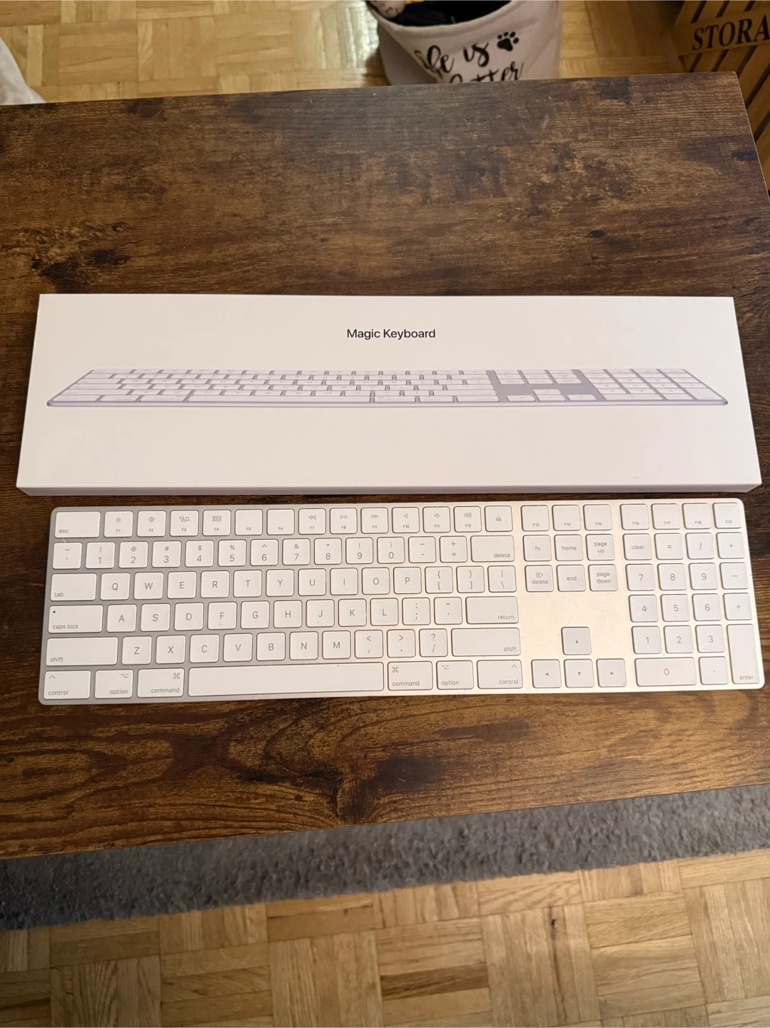 Apple Magic Keyboard with number pad