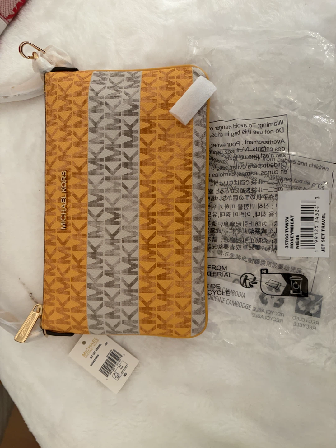Michael Kors Jet Set Travel Wristlet