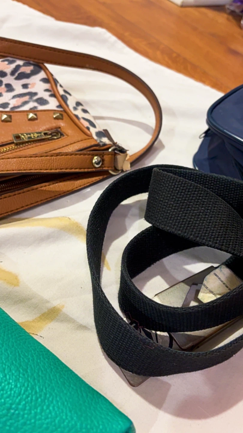 Assorted Fashion Accessories Bundle - photo 3
