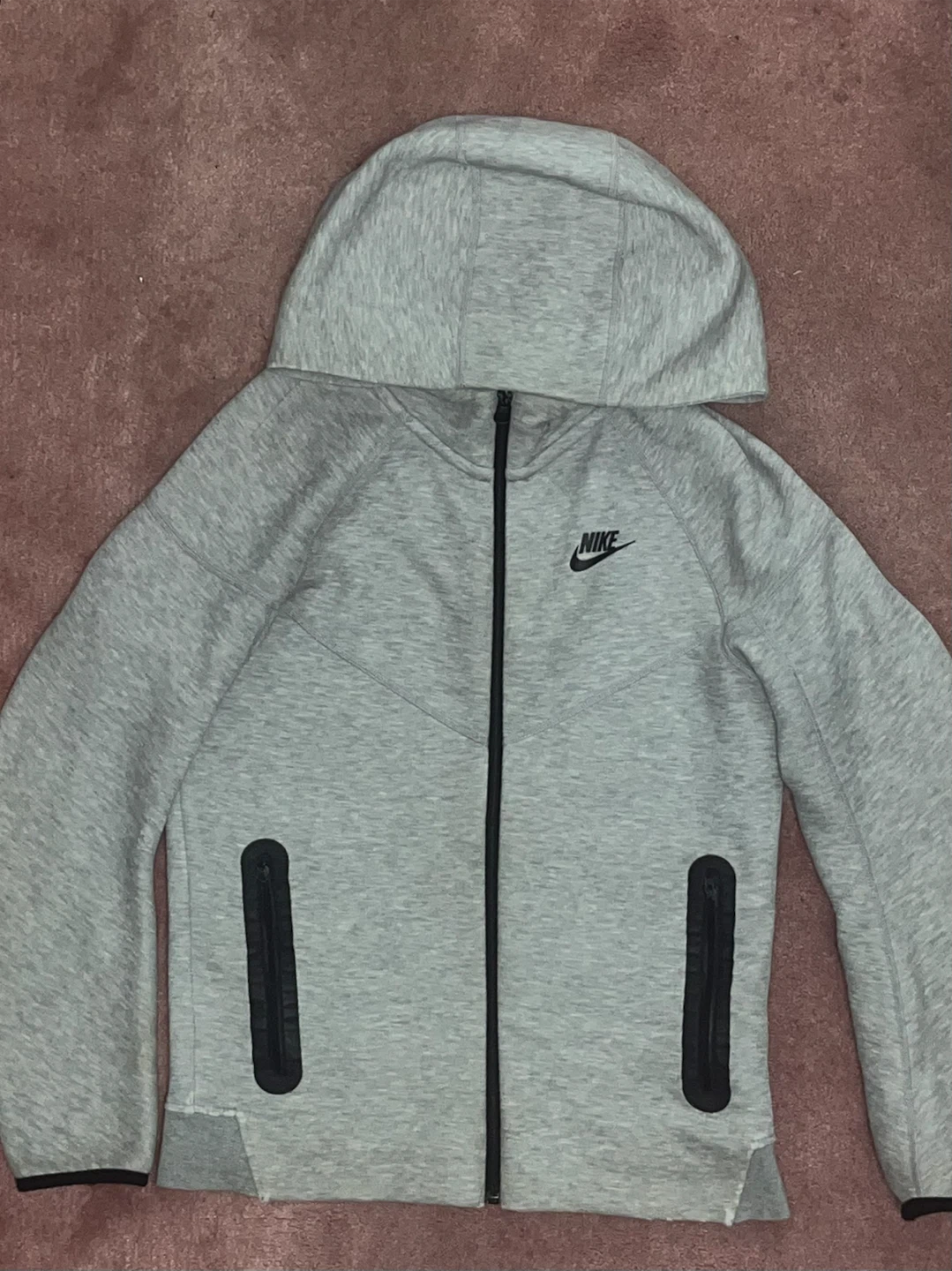 Nike Tech Fleece Hoodie Grey