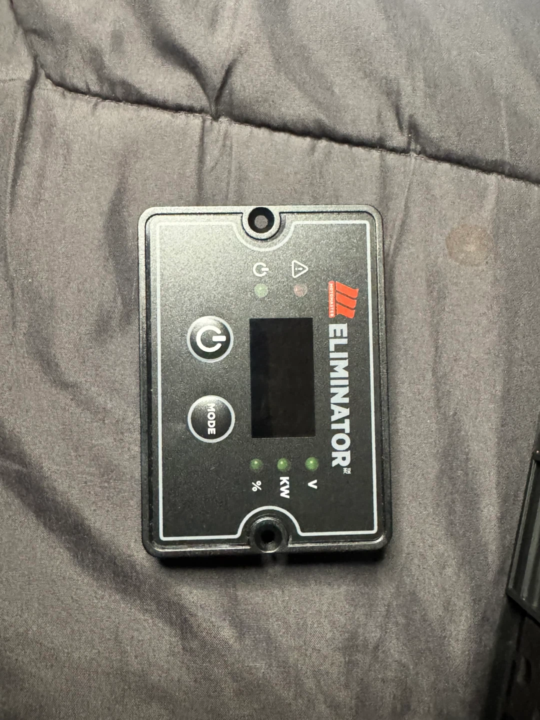 MotoMaster Eliminator 1500W Pure Sine Wave Power Inverter - photo 5