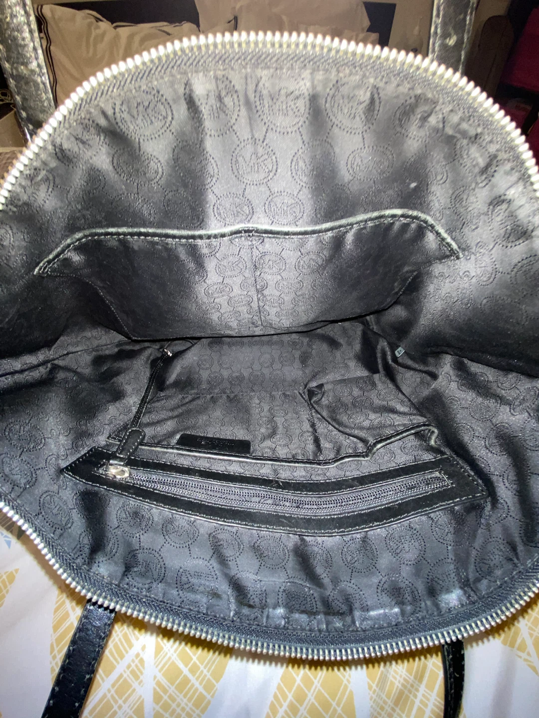 Michael Kors black tote bag - photo 3