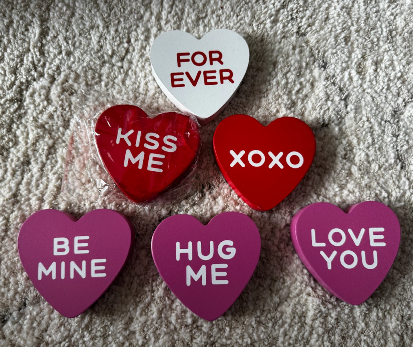 Set of 6 Wooden Valentine Hearts