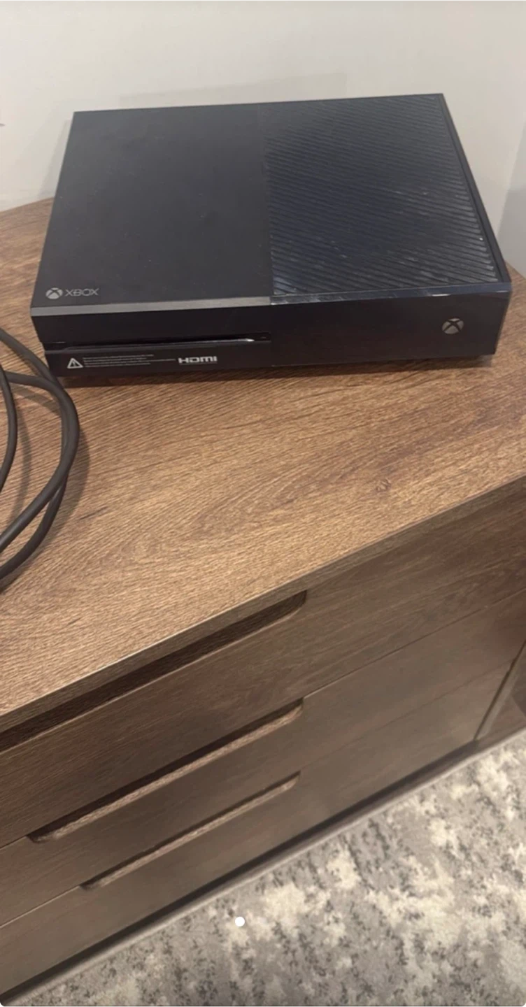 Microsoft Xbox One Console