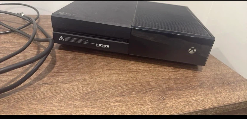 Microsoft Xbox One Console - photo 2
