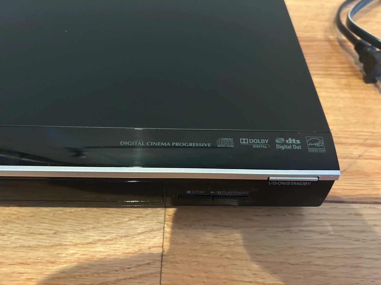 Toshiba DVD Player SD4300 - photo 5