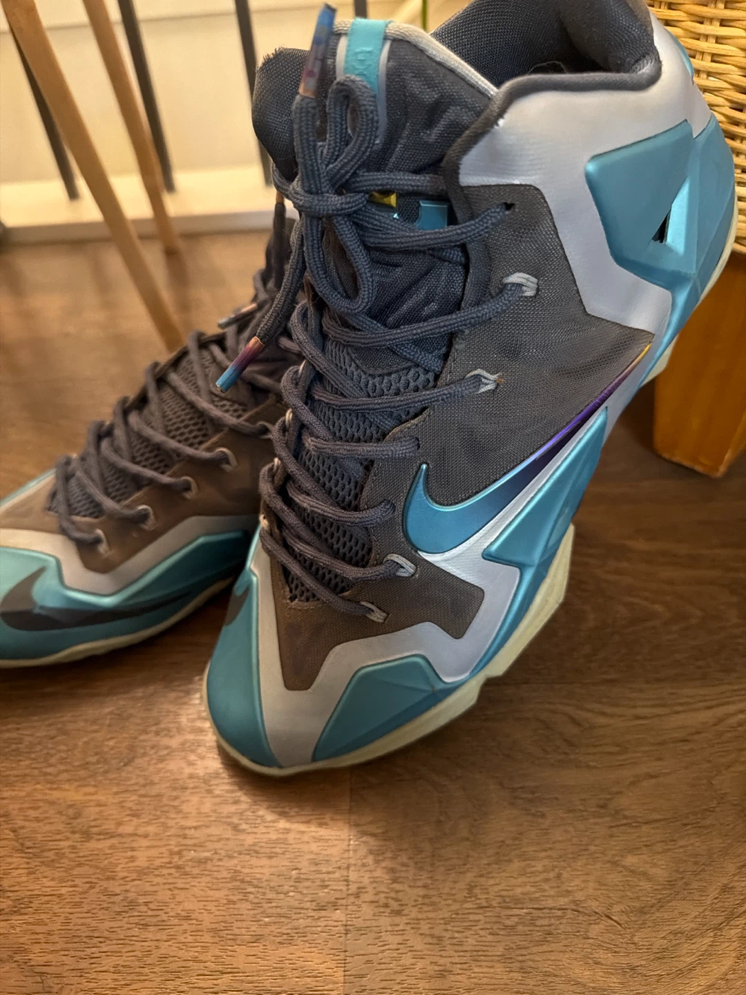 Nike LeBron 11 Basketball Shoes Men's Size 11 - photo 2