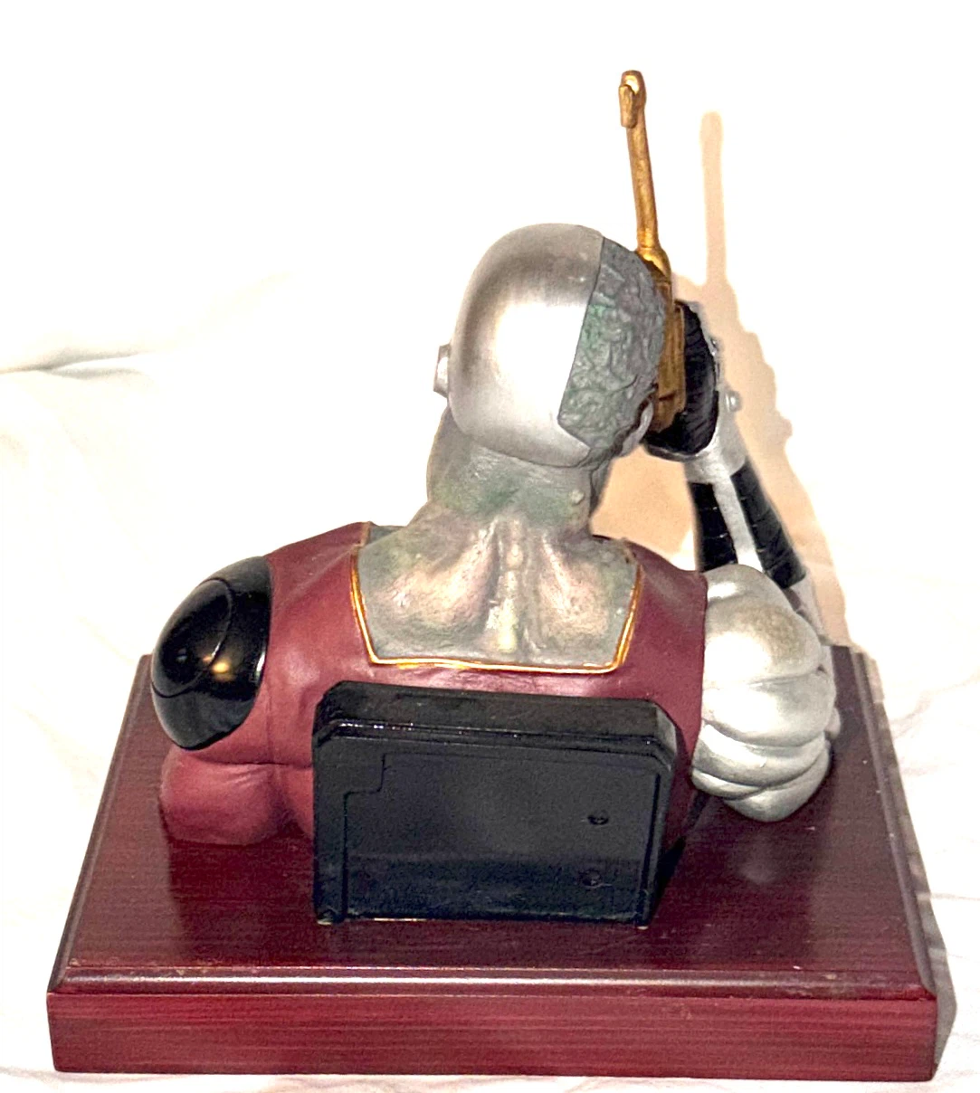 Earth X Deathlok Resin Bust Alex Ross reg Ed - photo 4