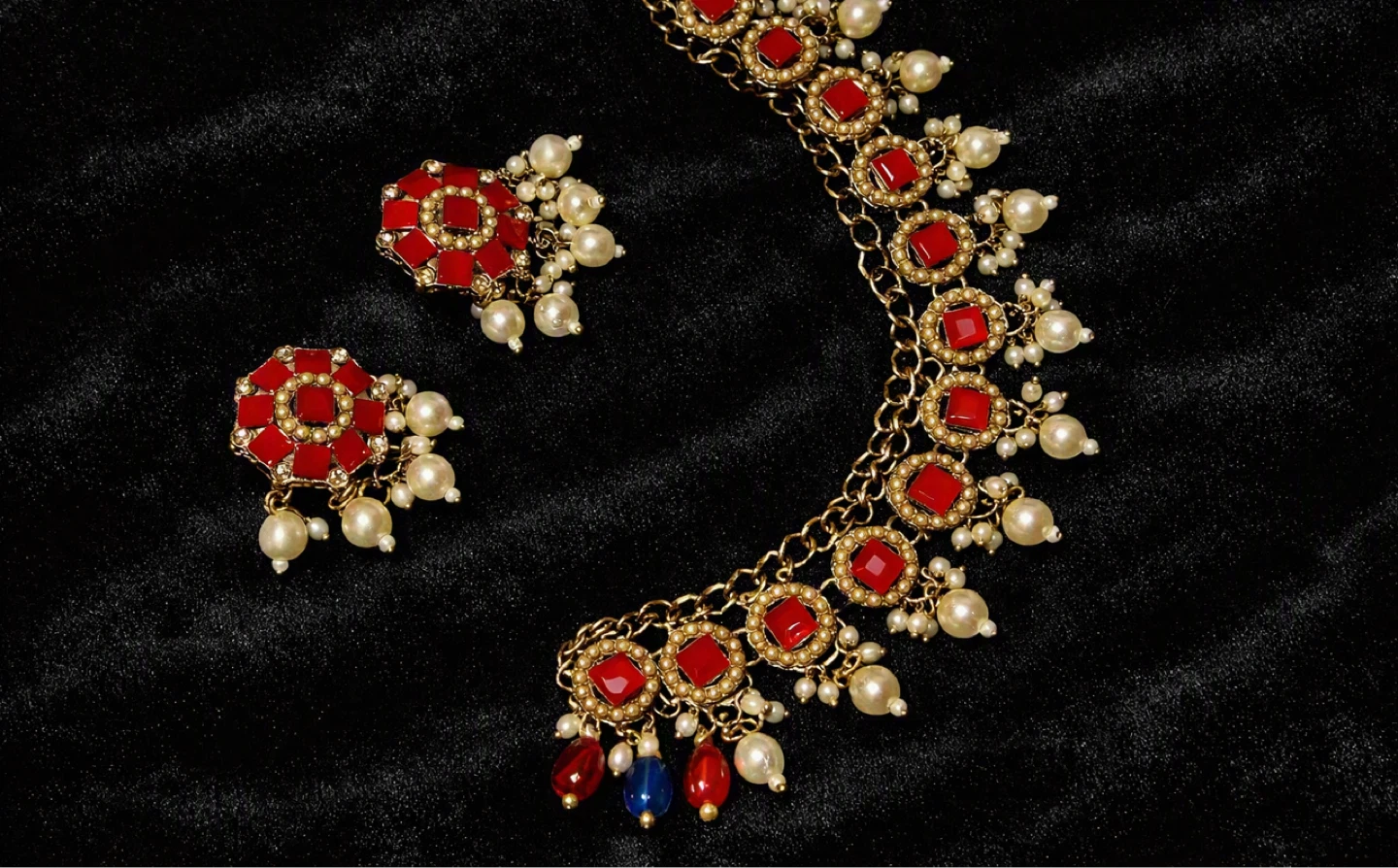 Assorted Traditional South Asian Jewelry Set - photo 4
