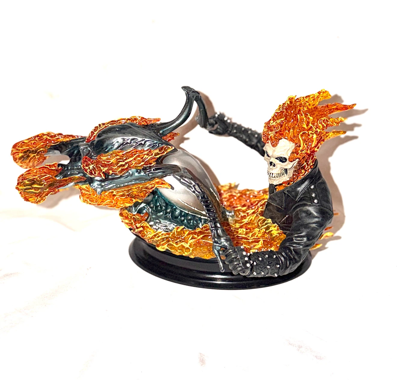Diamond Select Marvel Knights Ghost Rider Bust - photo 2