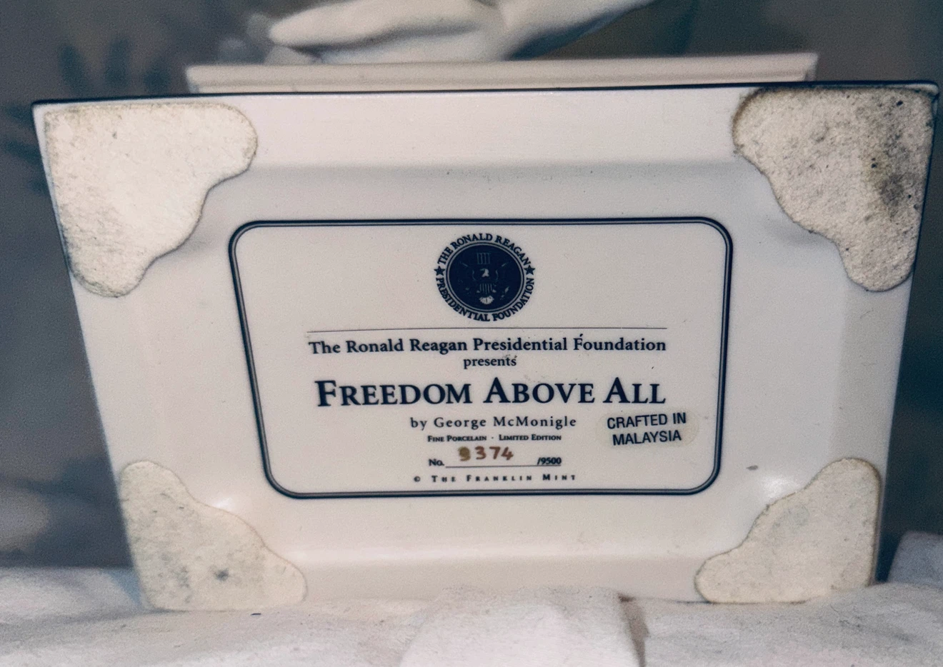 Franklin Mint Freedom Above All Porcelain Eagle - photo 5