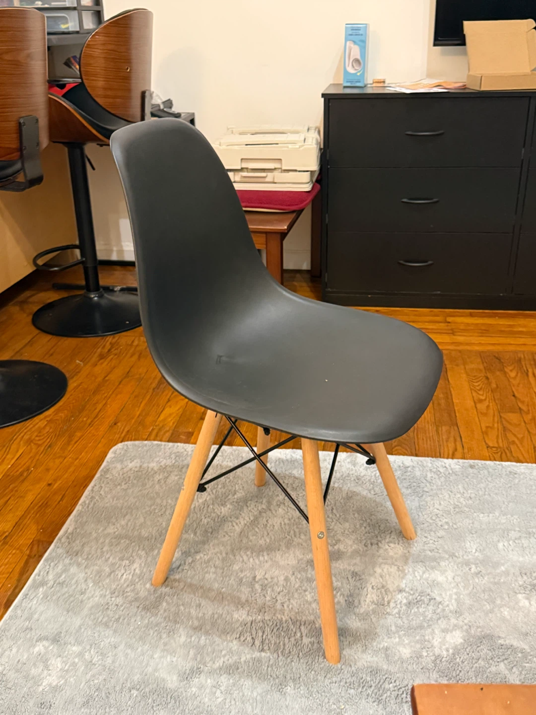 Modern Eames-Style Side Chair - photo 3