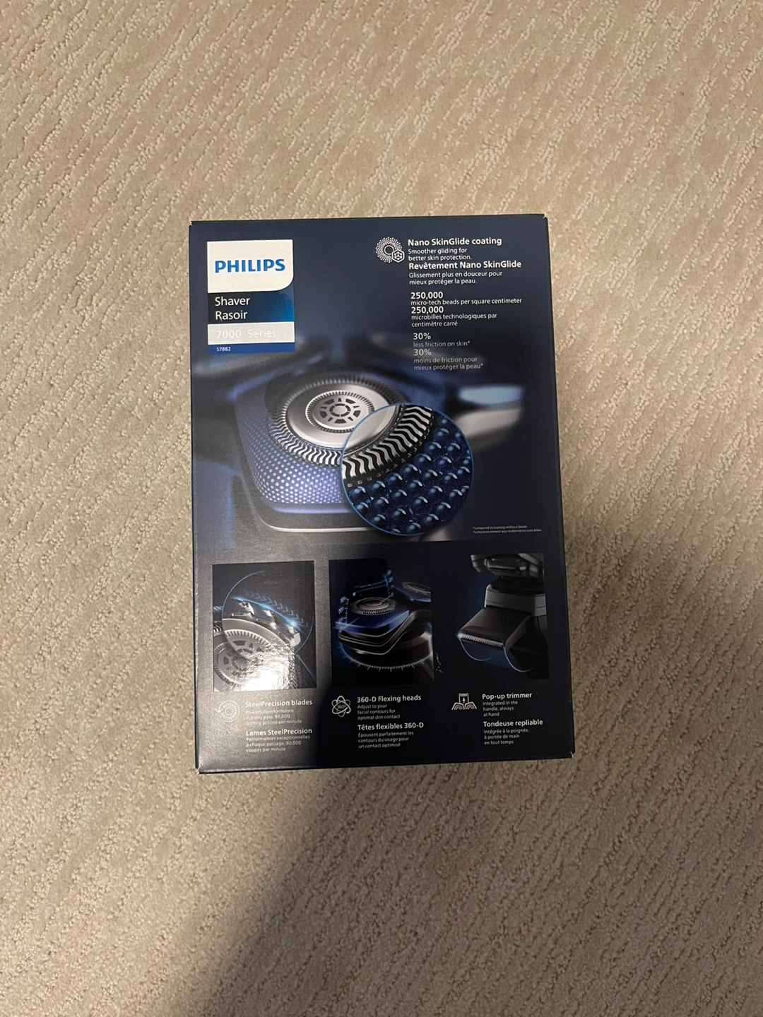 Philips Shaver Series 7000 Electric Shaver S7882 $150 - photo 2