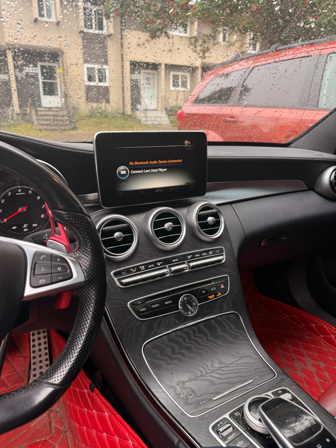 Mercedes-Benz C-400 Class Sedan - photo 4