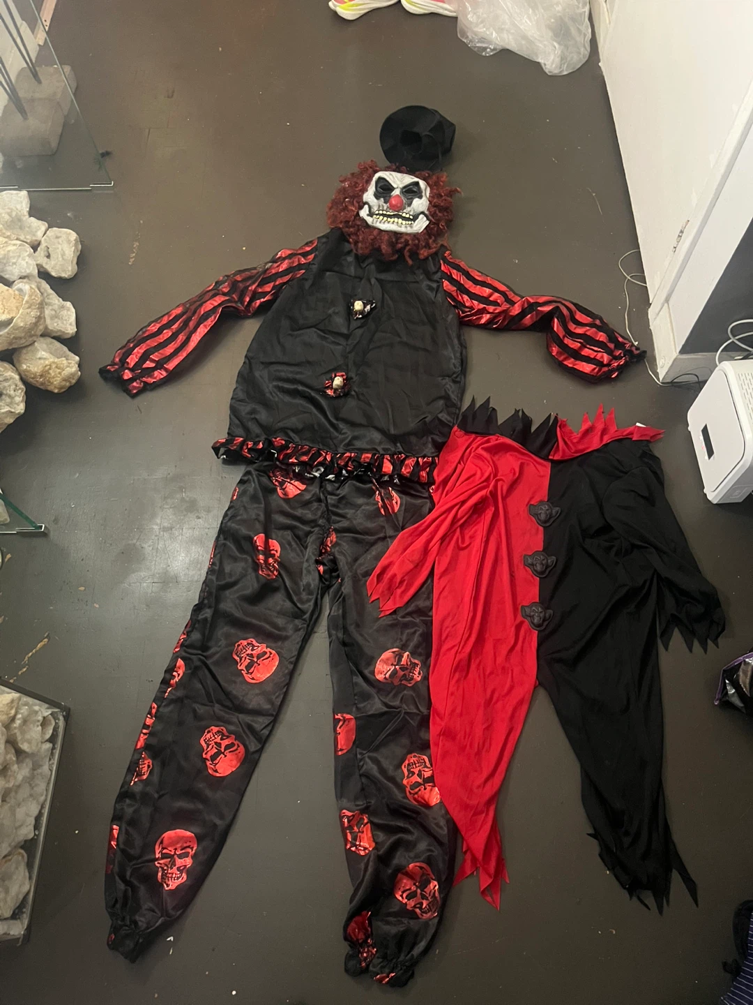 Spirit Halloween Scary Clown Costume child XL