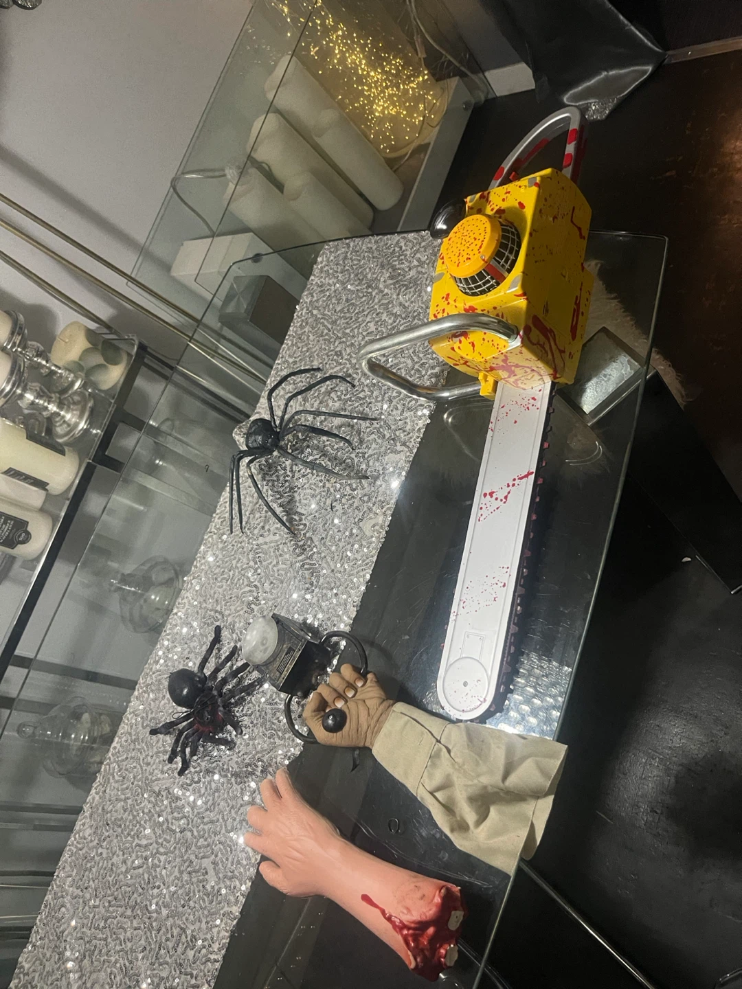 Halloween horror decor prop set - photo 2