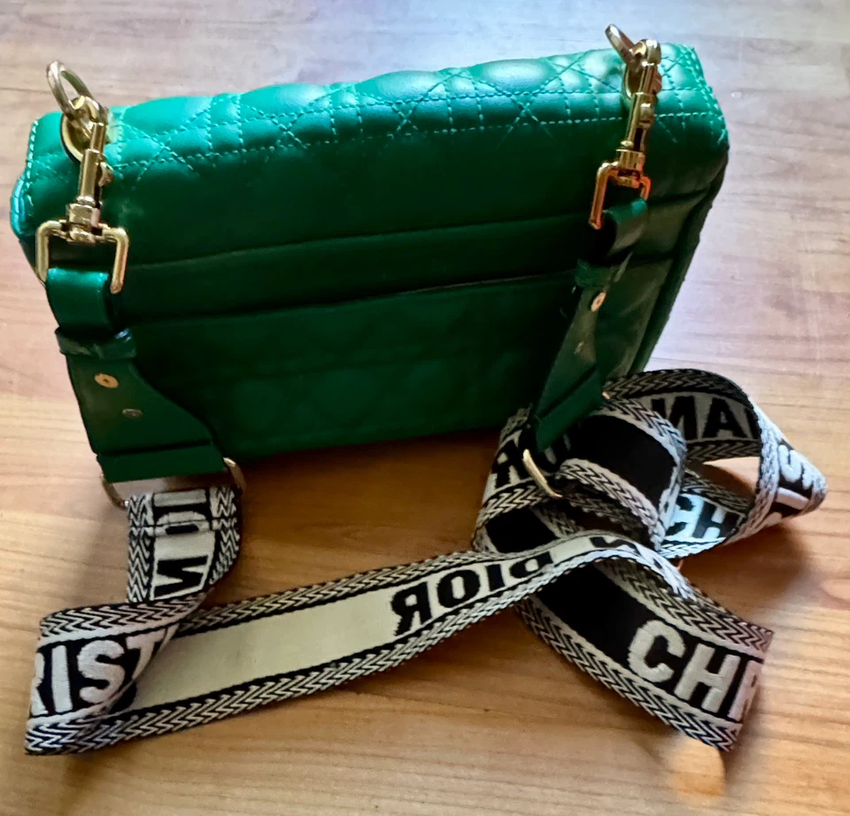 Christian Dior Green Quilted Shoulder Bag - photo 2