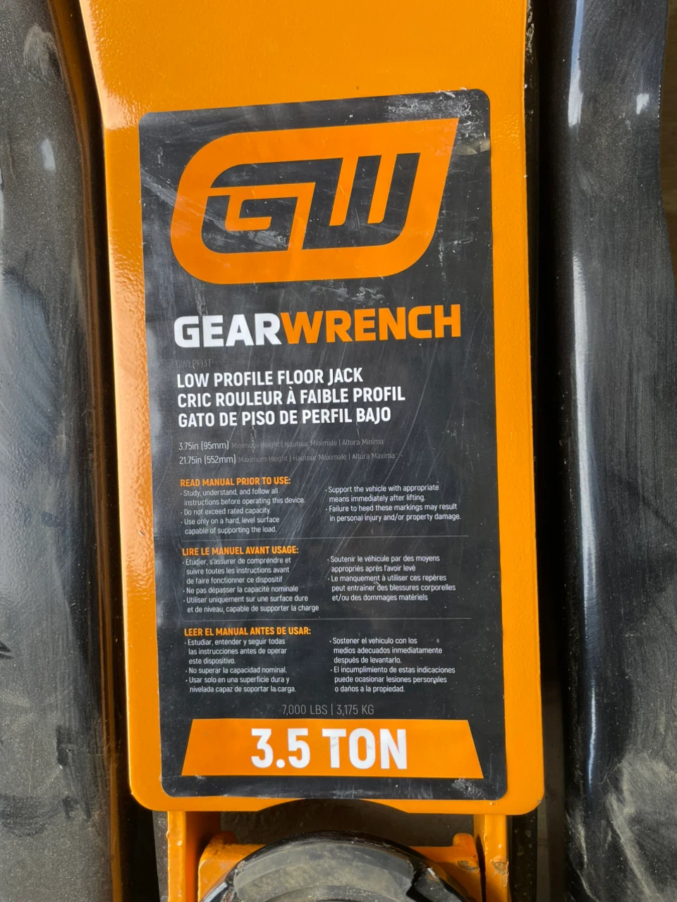 GEARWRENCH 3.5 Ton Low Profile Floor Jack - photo 2
