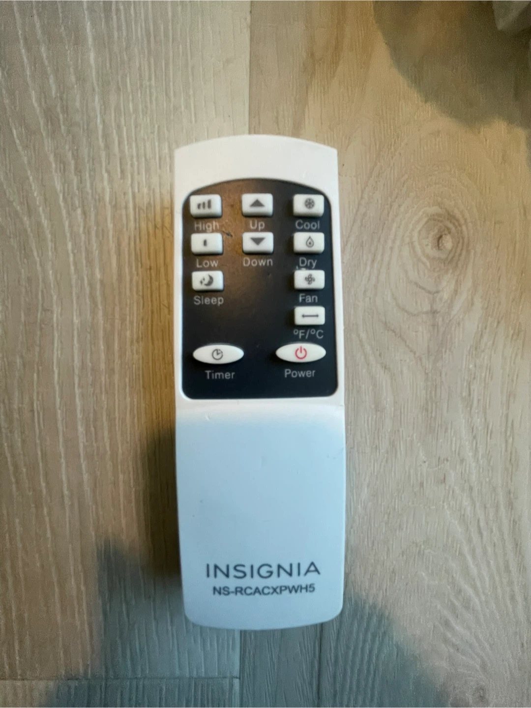 Insignia 10000 BTU Portable Air Conditioner - photo 3