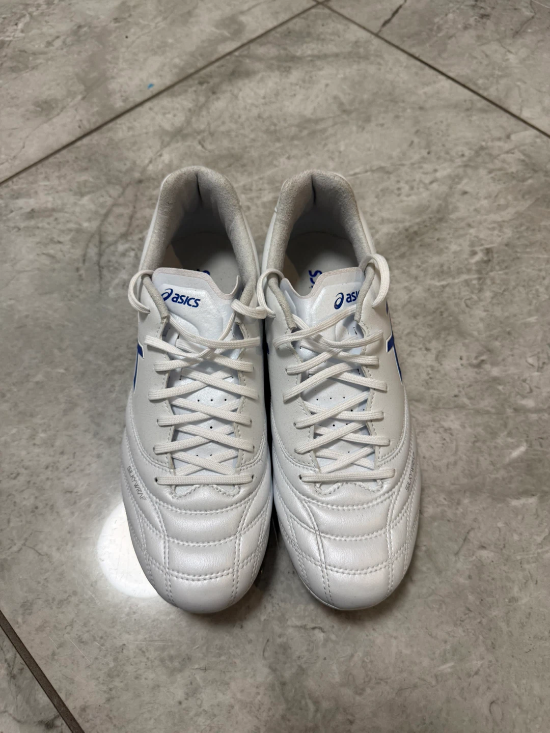 Asics DS Light Soccer Cleats