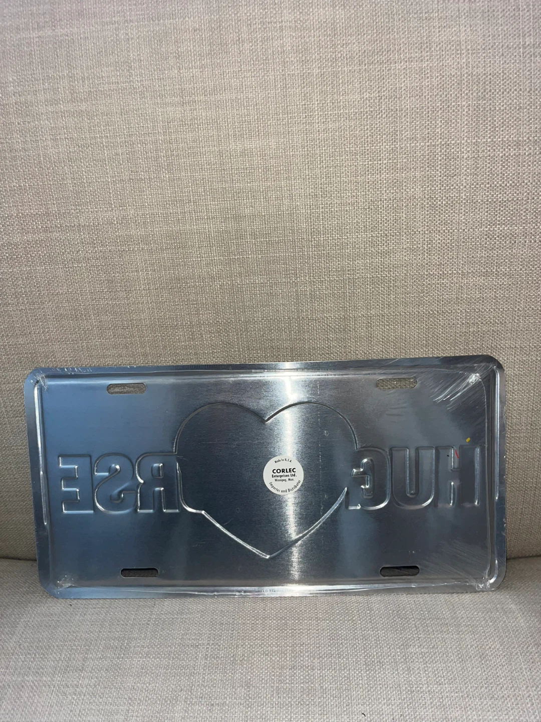 Hug A Nurse Decorative License Plate - photo 2