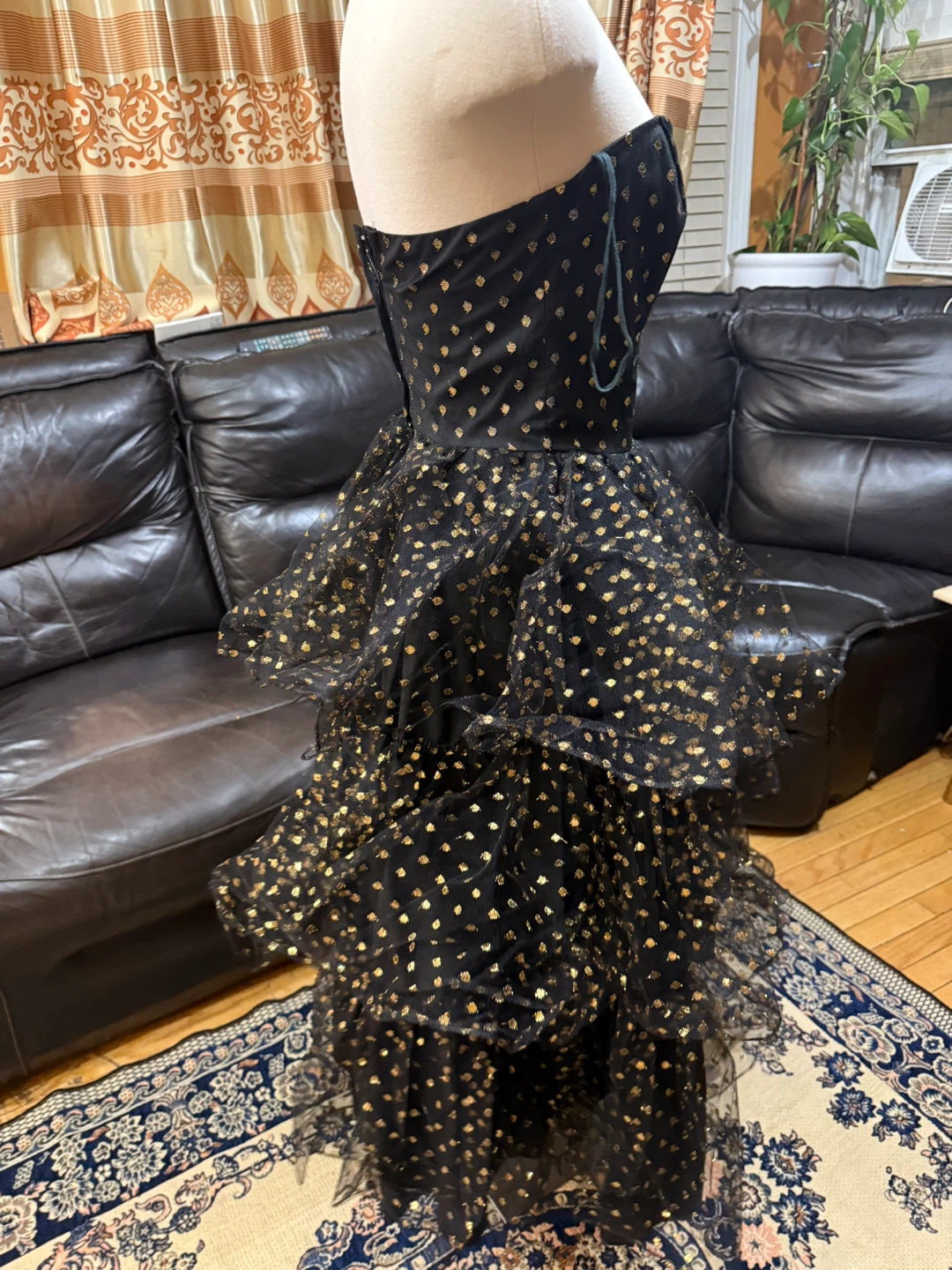 Gigi’s Closet Black Gold Polka Dot 2-4 Sweetheart neckline Gown - photo 4