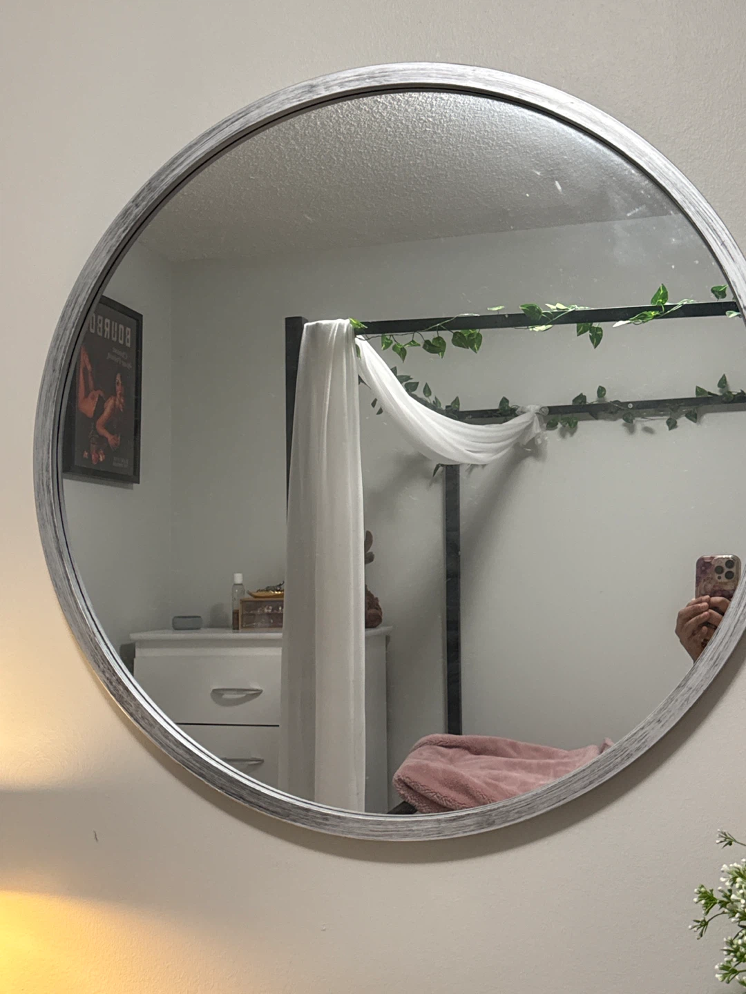 Round Wall Mirror