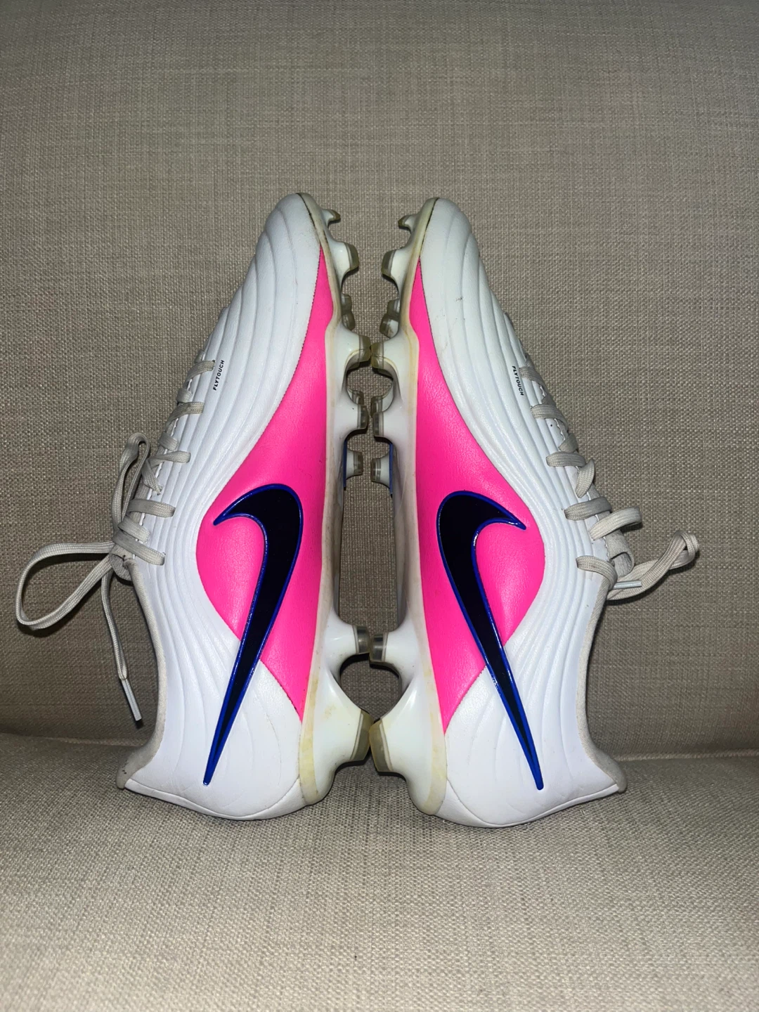 Nike Tiempo Legend 10 Elite Soccer Cleats - photo 3