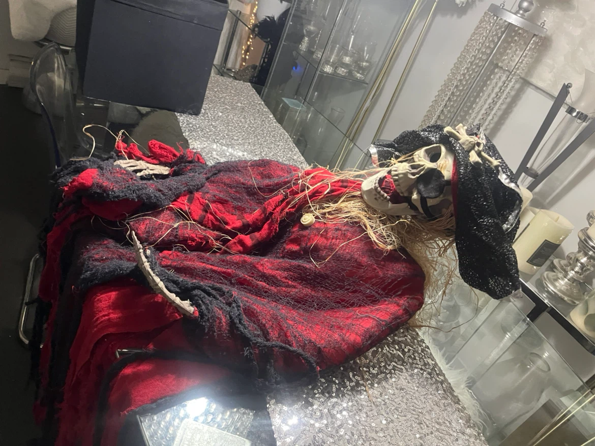 Halloween Pirate Skeleton Decoration - photo 3