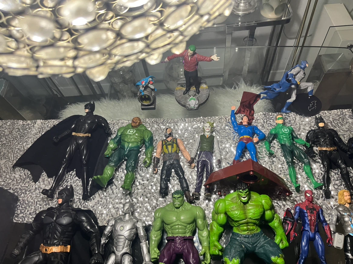 Large Collection of Superhero Action Figures - photo 4