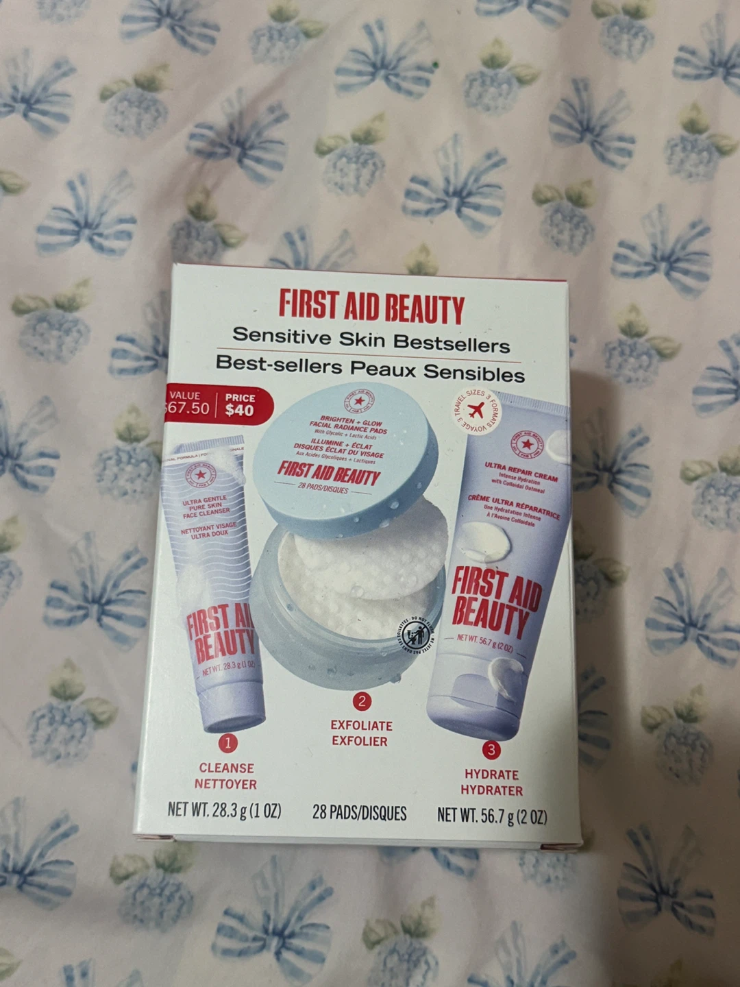 First Aid Beauty Sensitive Skin Bestsellers Set