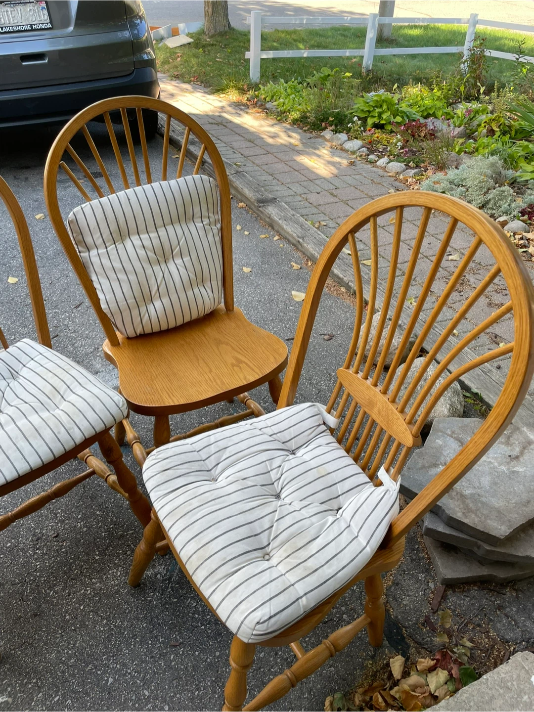 Around breakfast table and four chairs - photo 4