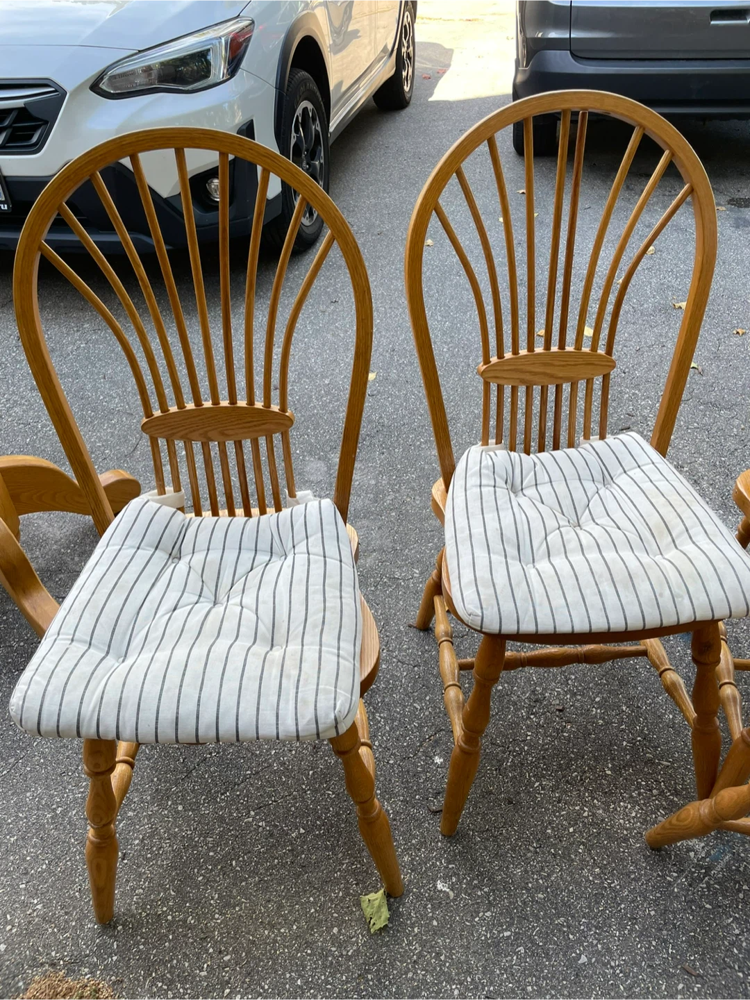 Around breakfast table and four chairs - photo 5