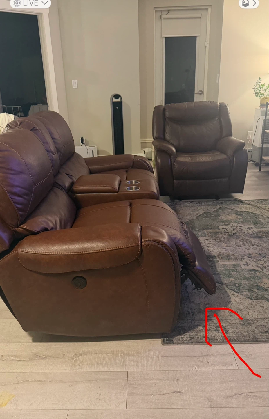 Free sofá and chair - photo 5