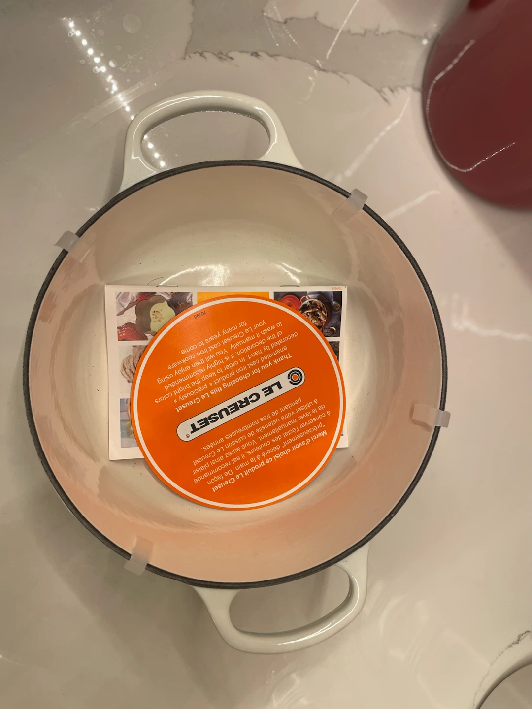 Le Creuset Sakura Blossom Cast Iron Cocotte 20cm - photo 3