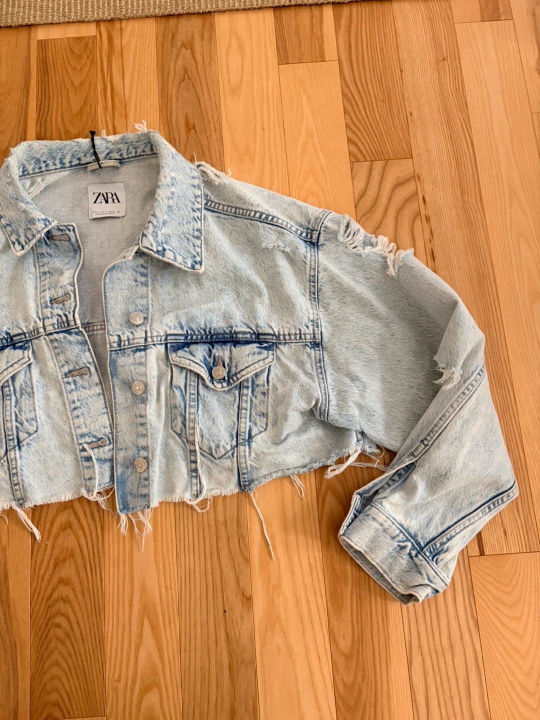Zara Distressed Denim Crop Jacket - photo 4