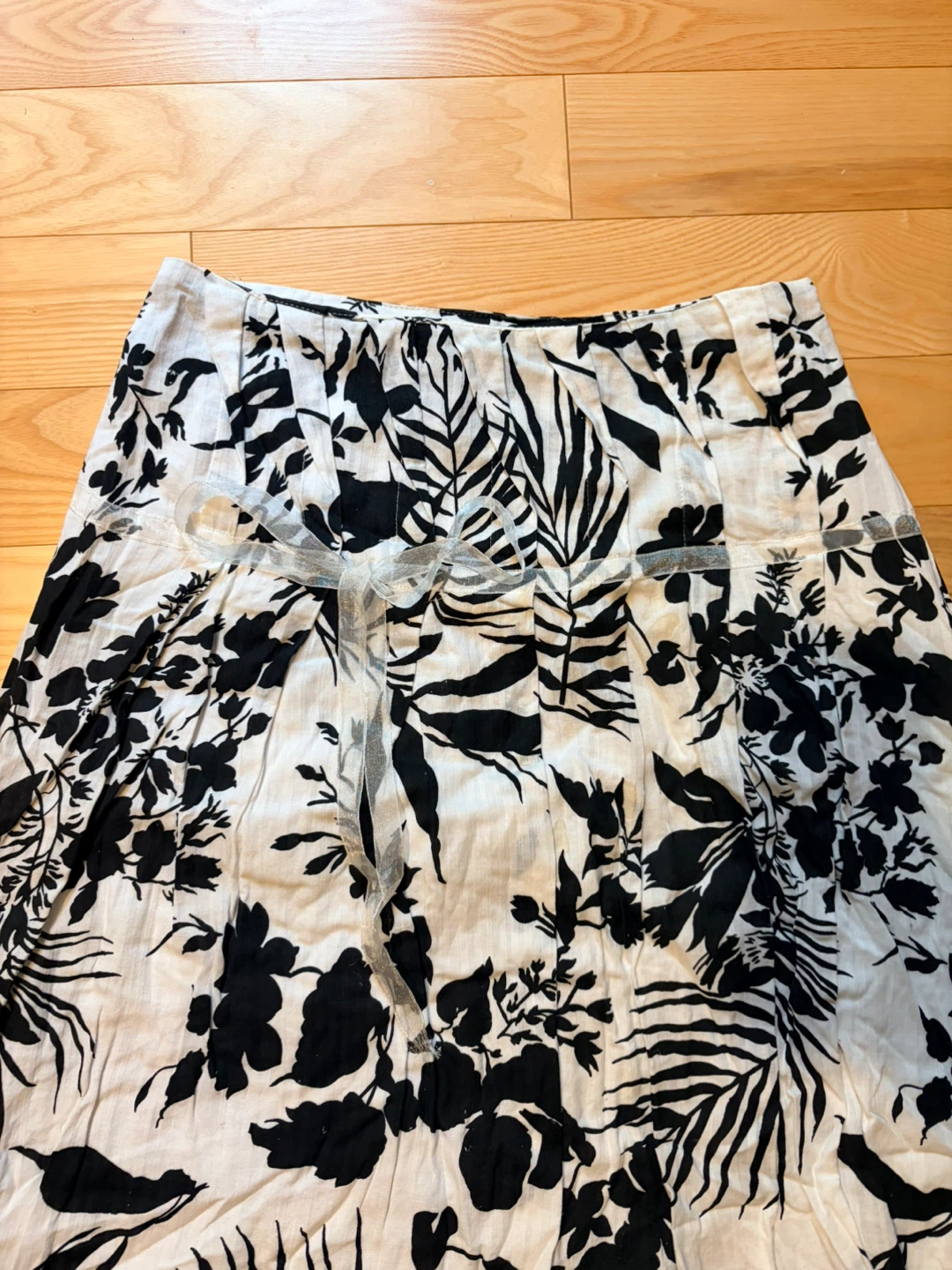 Vintage Black and White Floral Print Skirt - photo 2
