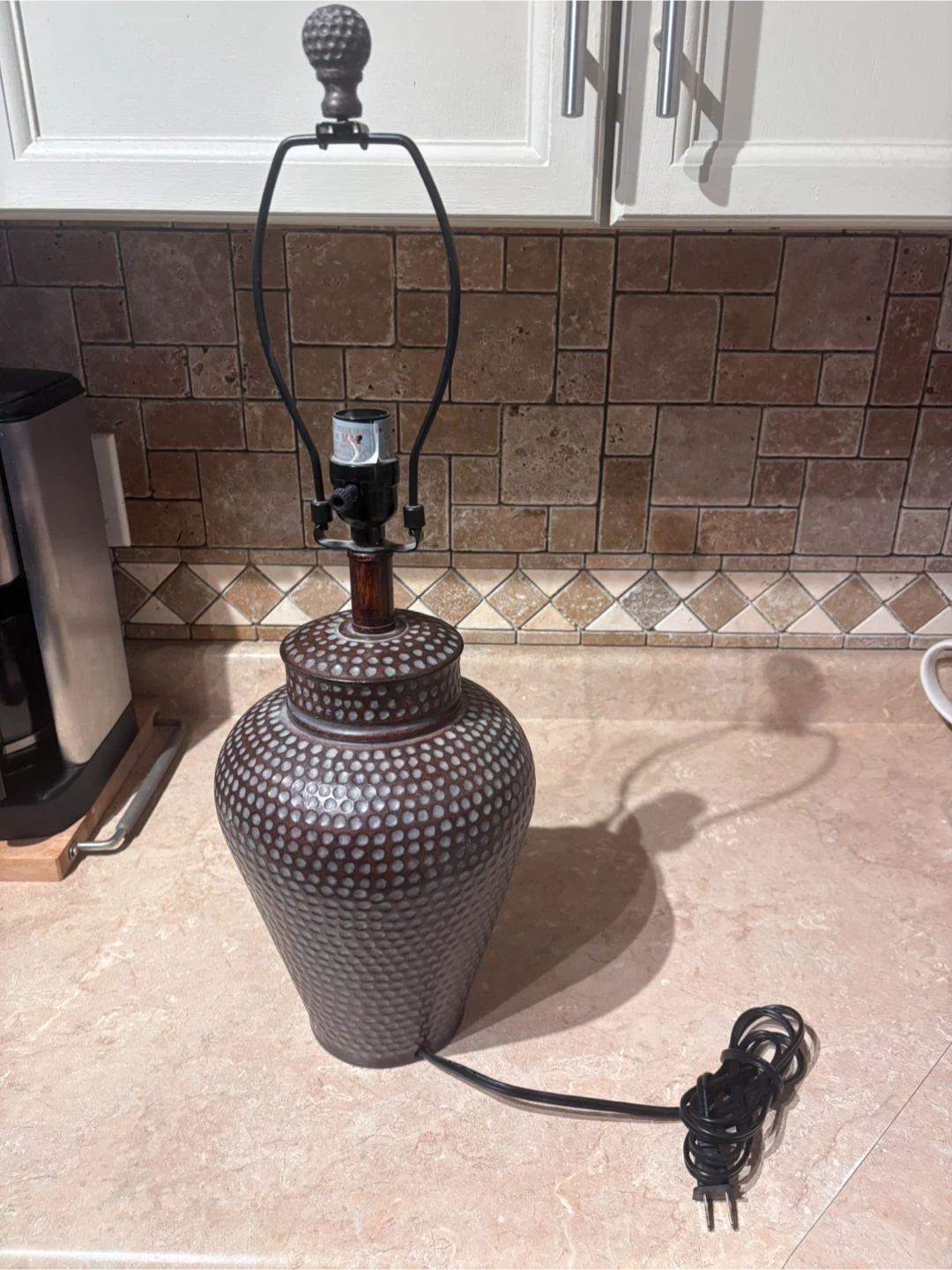 Textured metal lamp base.  Needs a new switch!