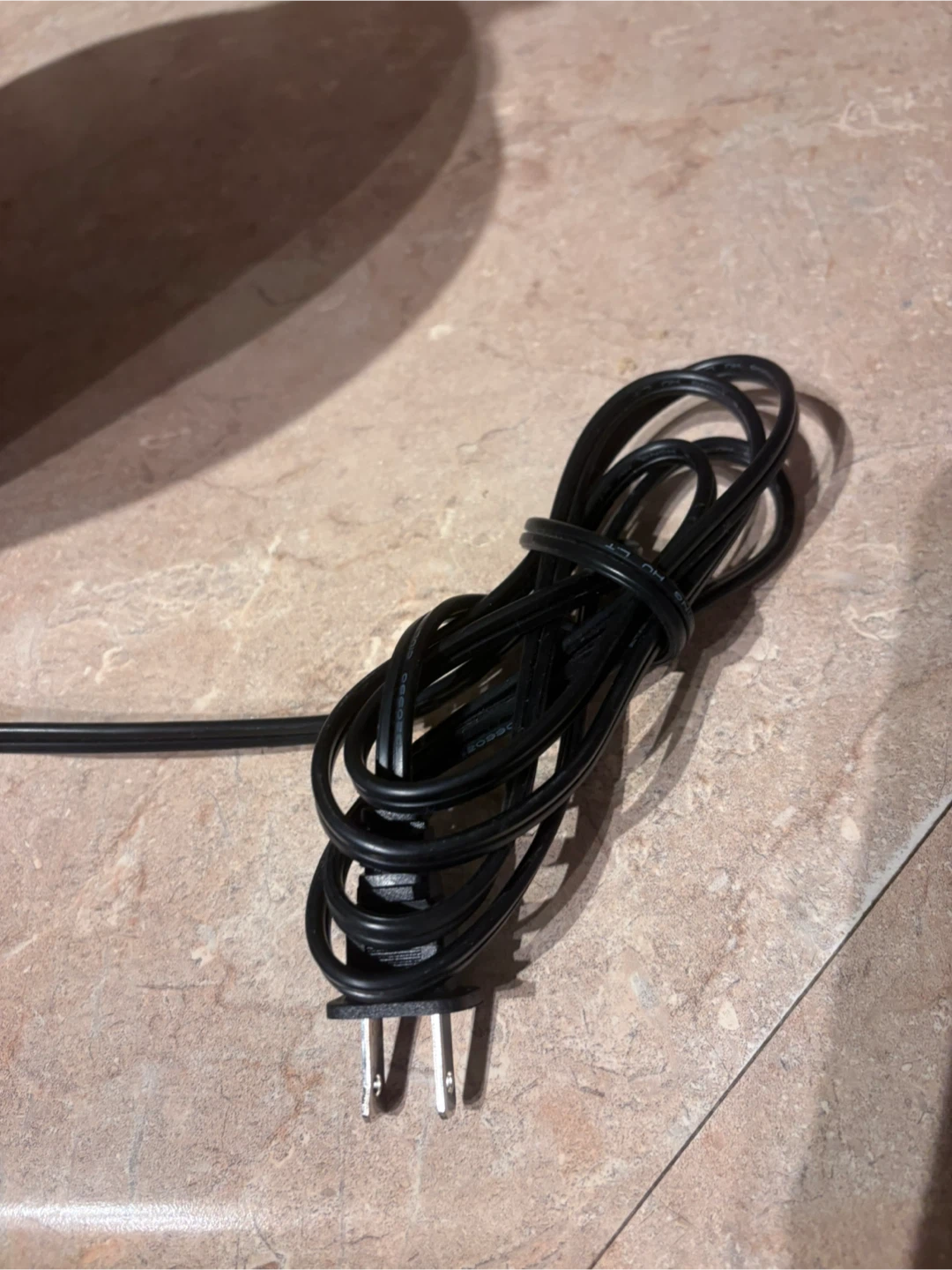 Textured metal lamp base.  Needs a new switch! - photo 4