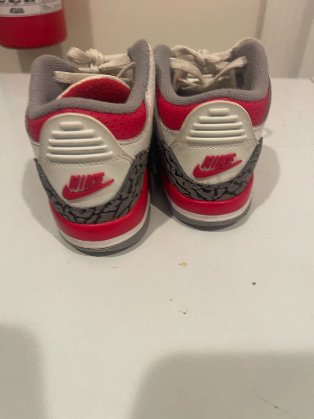 Toddler Nike Air Jordan 3 Retro Fire Red Size 10C - photo 2