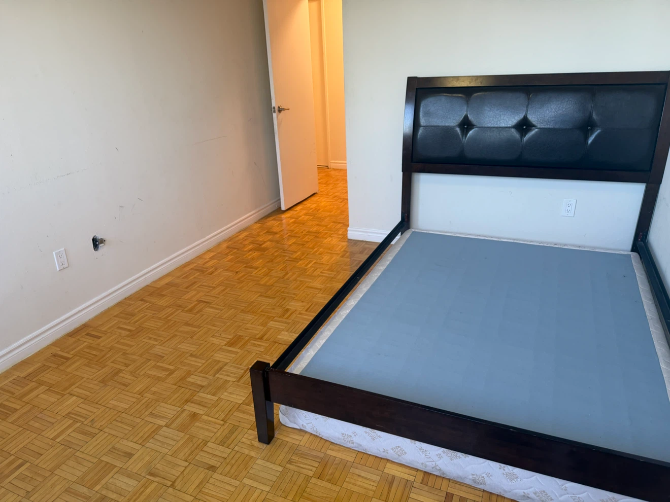 Room for rent - photo 2
