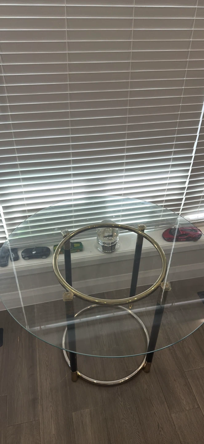 Round Glass Top Side Table - photo 2