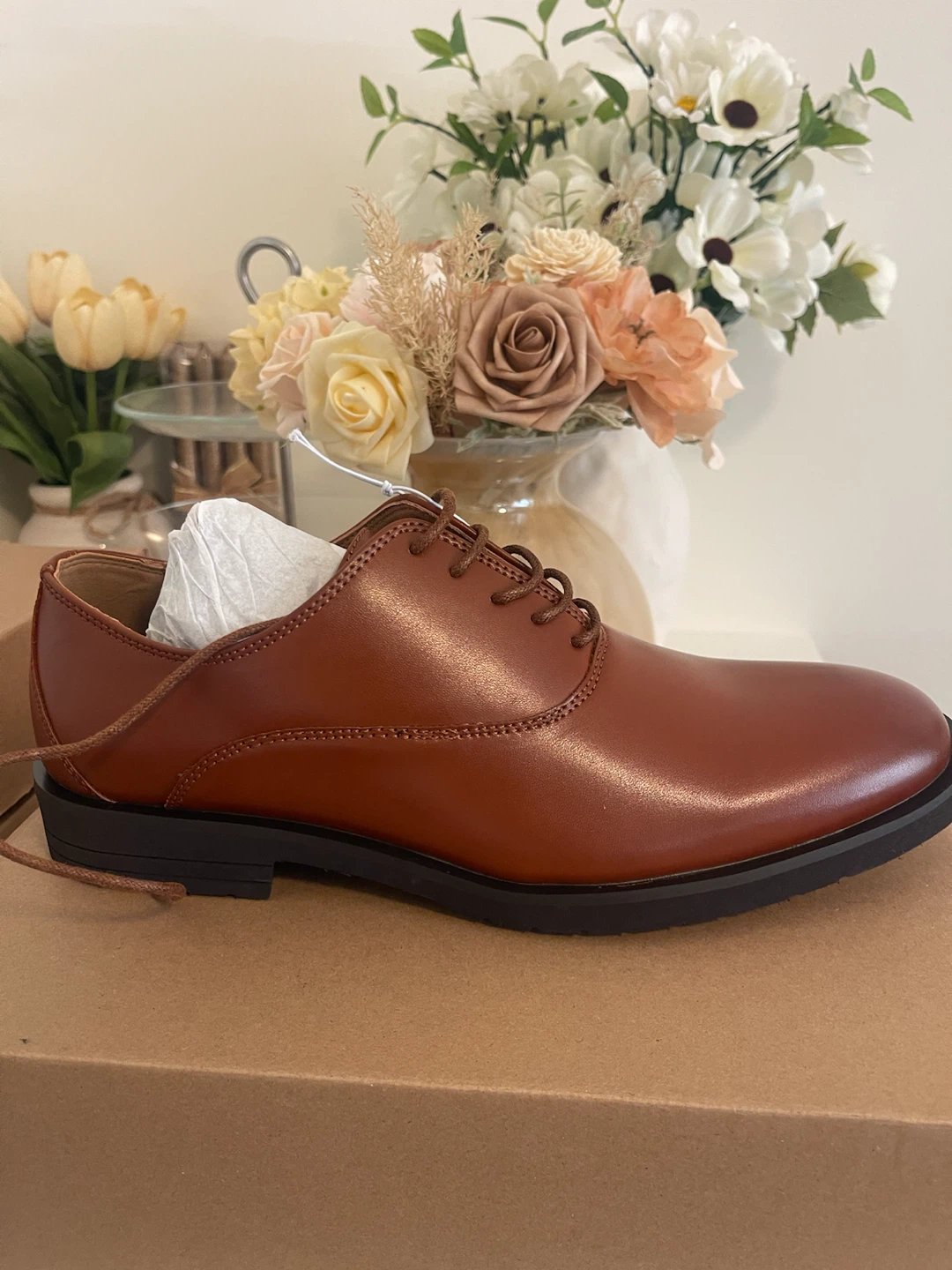 Amazon Essentials Men's Oxfords - Brown - photo 3