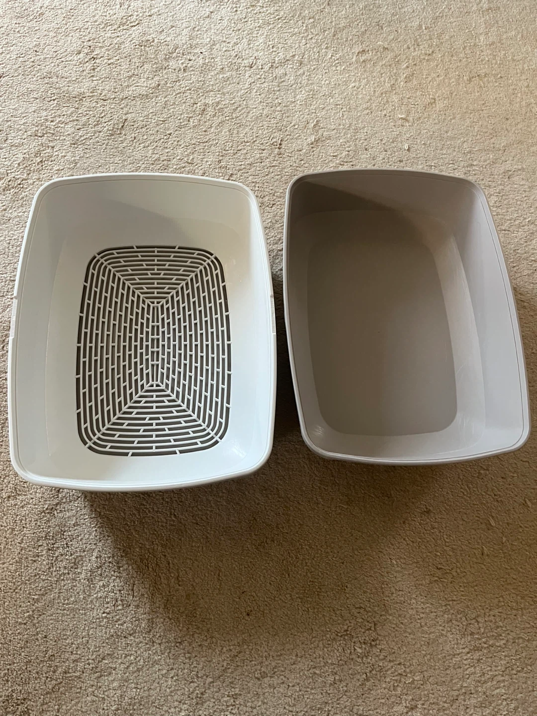 Two-piece cat litter box tray set