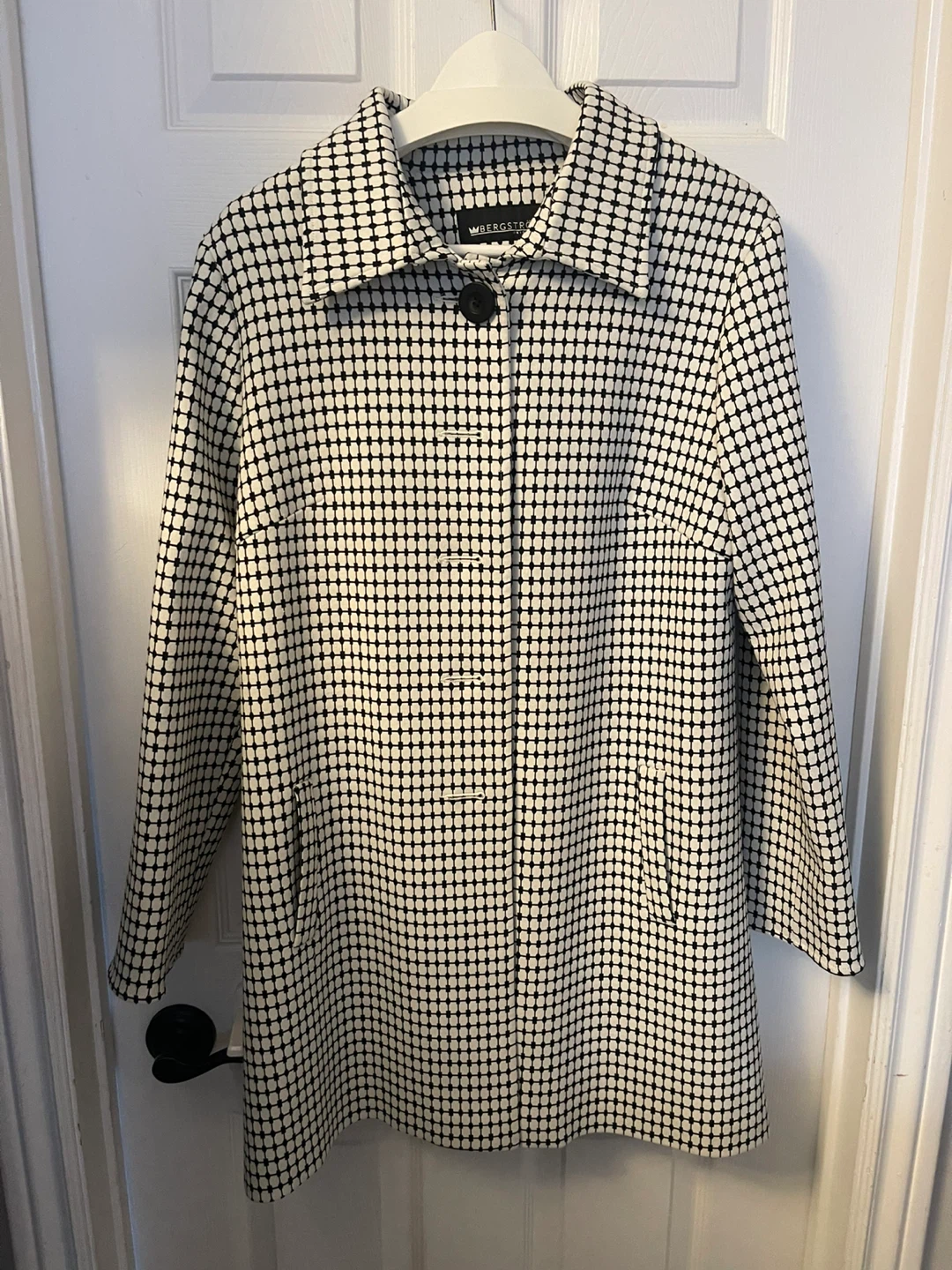 Bergström Originals Black and White Patterned Coat