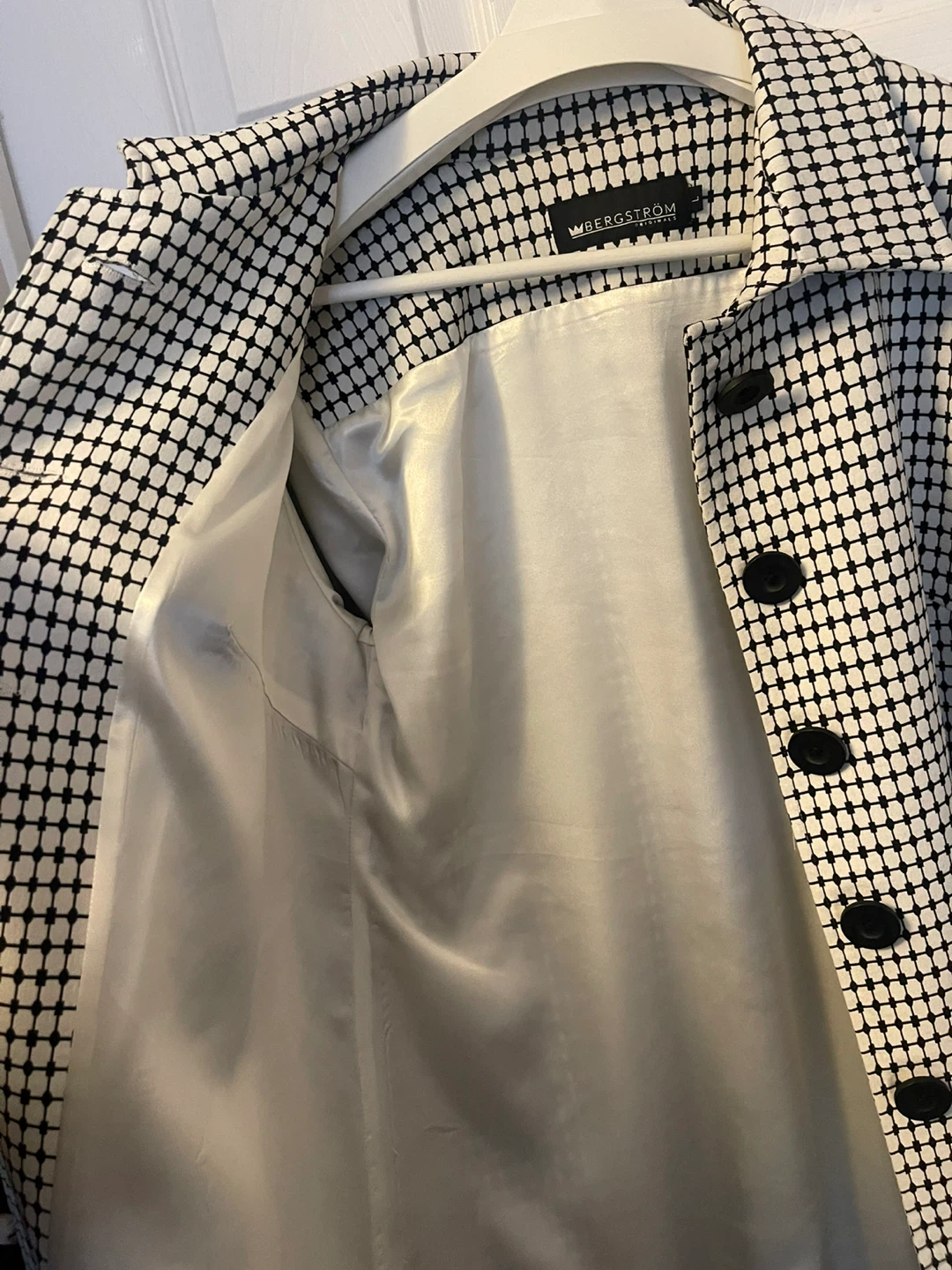 Bergström Originals Black and White Patterned Coat - photo 2