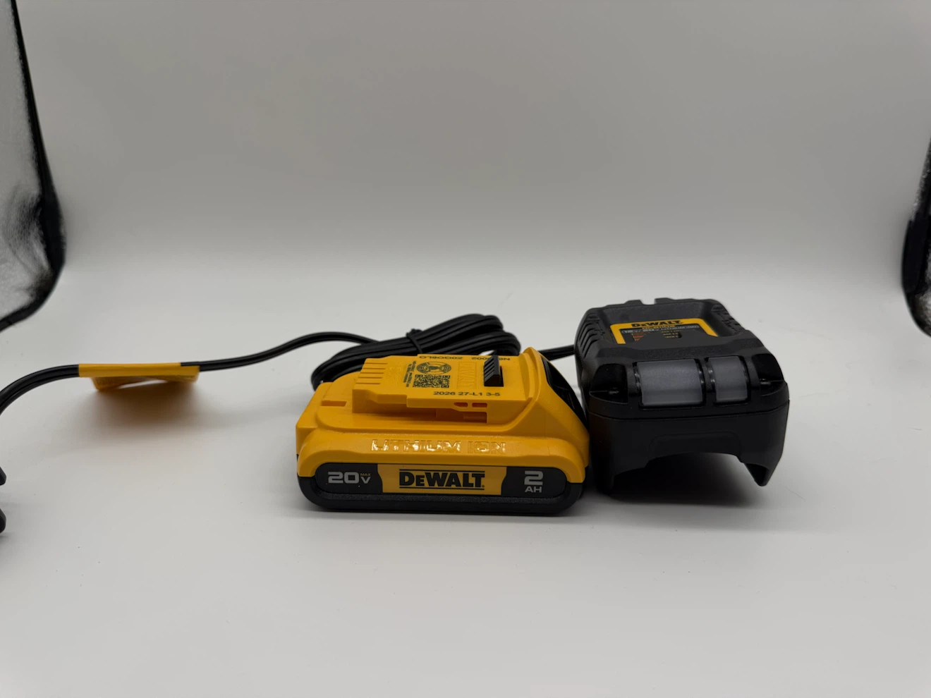 DeWalt 20V MAX 2Ah Battery and DCB1102 Charger