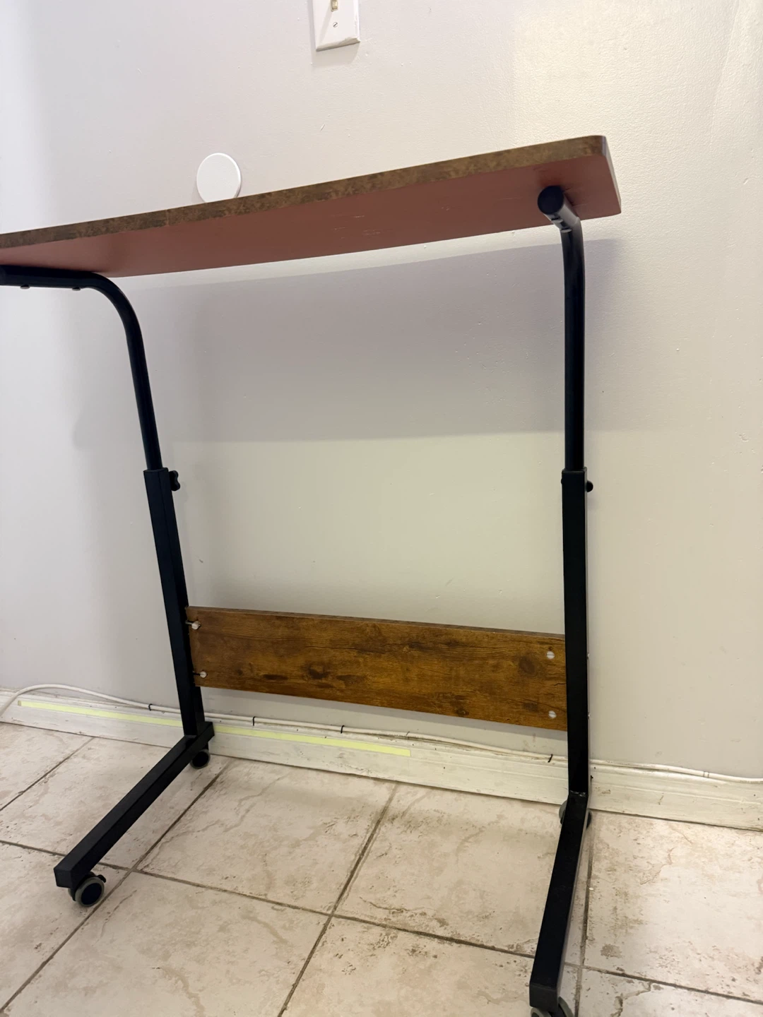 Adjustable Rolling Side Table - photo 3