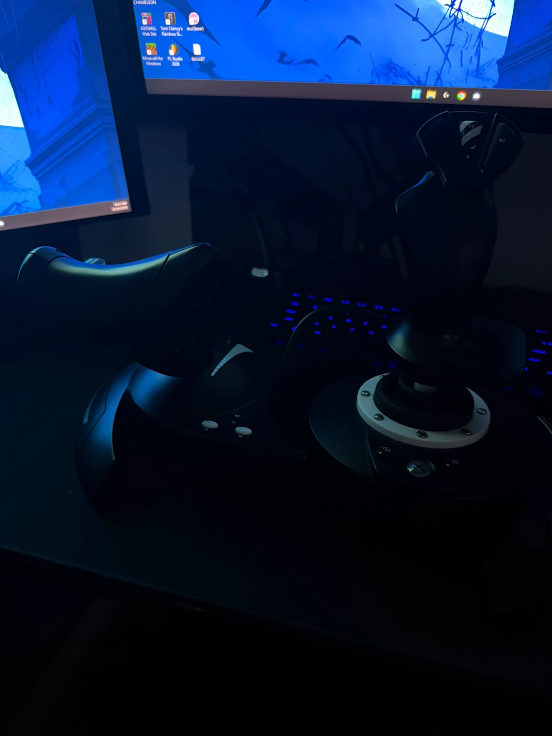 Thrustmaster T.Flight Hotas - photo 2